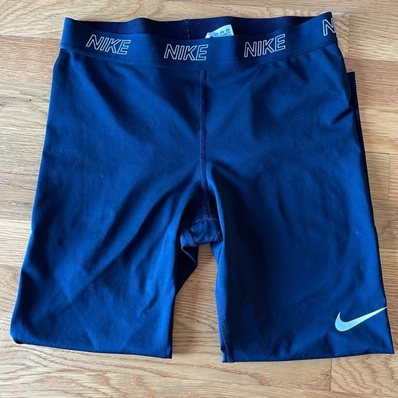 NIKE compression leggings - Picture 2 of 3